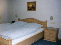 FE-W Schlafzimmer