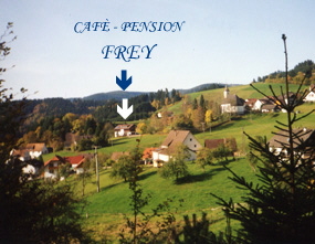 Blick nach Schwarzenberg mit Pfeil